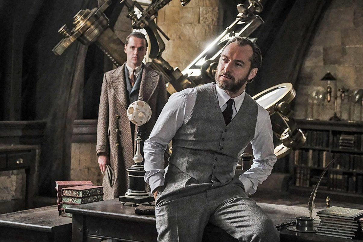 Jude Law interpreta Albus Silente