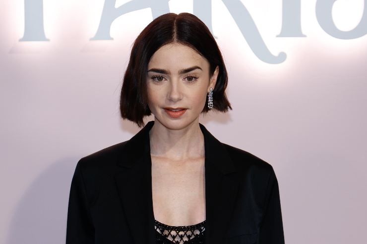 Lily Collins i luoghi della serie